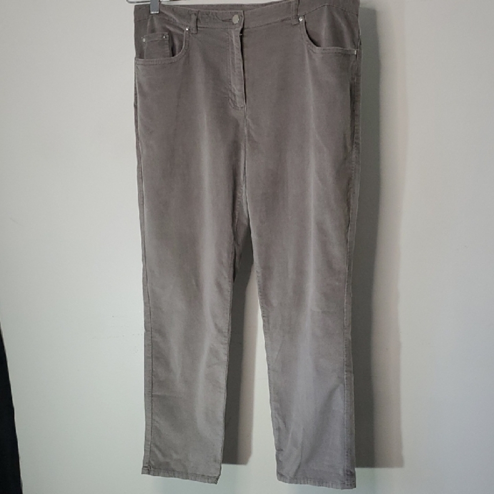 Ruby Rd. Petite Gray Pants - Picture 2 of 4